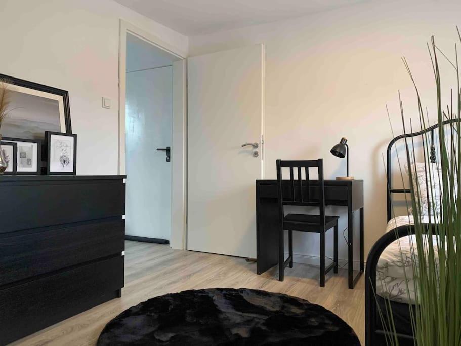 5Minuten Von Der City Entfernte Wohnung Mit Parkpl بيليفيلد المظهر الخارجي الصورة