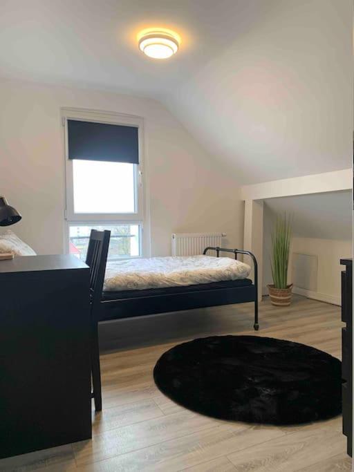5Minuten Von Der City Entfernte Wohnung Mit Parkpl بيليفيلد المظهر الخارجي الصورة